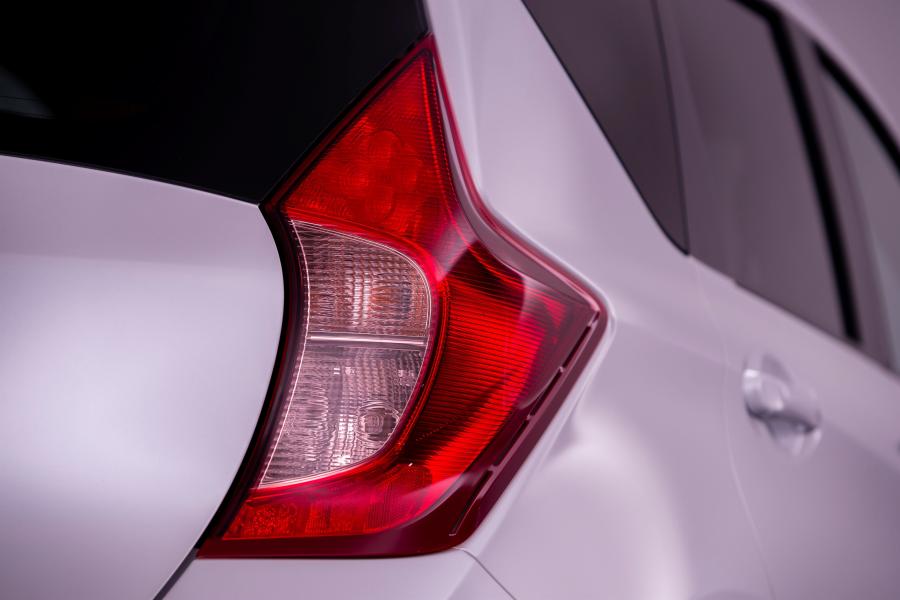  Nissan Note 2013 года  (фото 28 из 39)